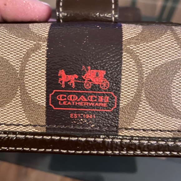 Coach Tri-Fold Brown Wallet - Picture 5 of 6